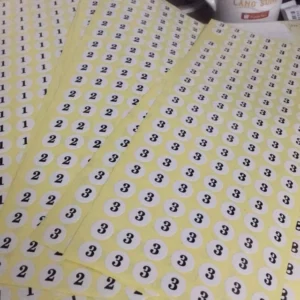 Tem decal dán size quần áo 4